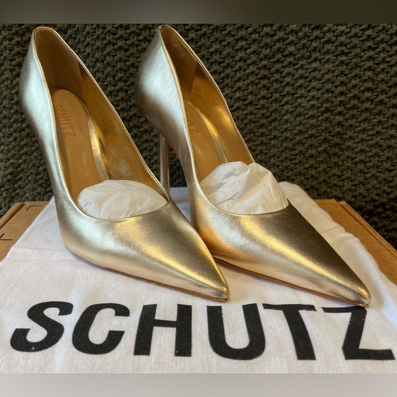 SCHUTZ Shoes - NIB Women’s Schutz Lou Pin Stiletto 4” Heels, Metallic Gold Leather; Size 7B